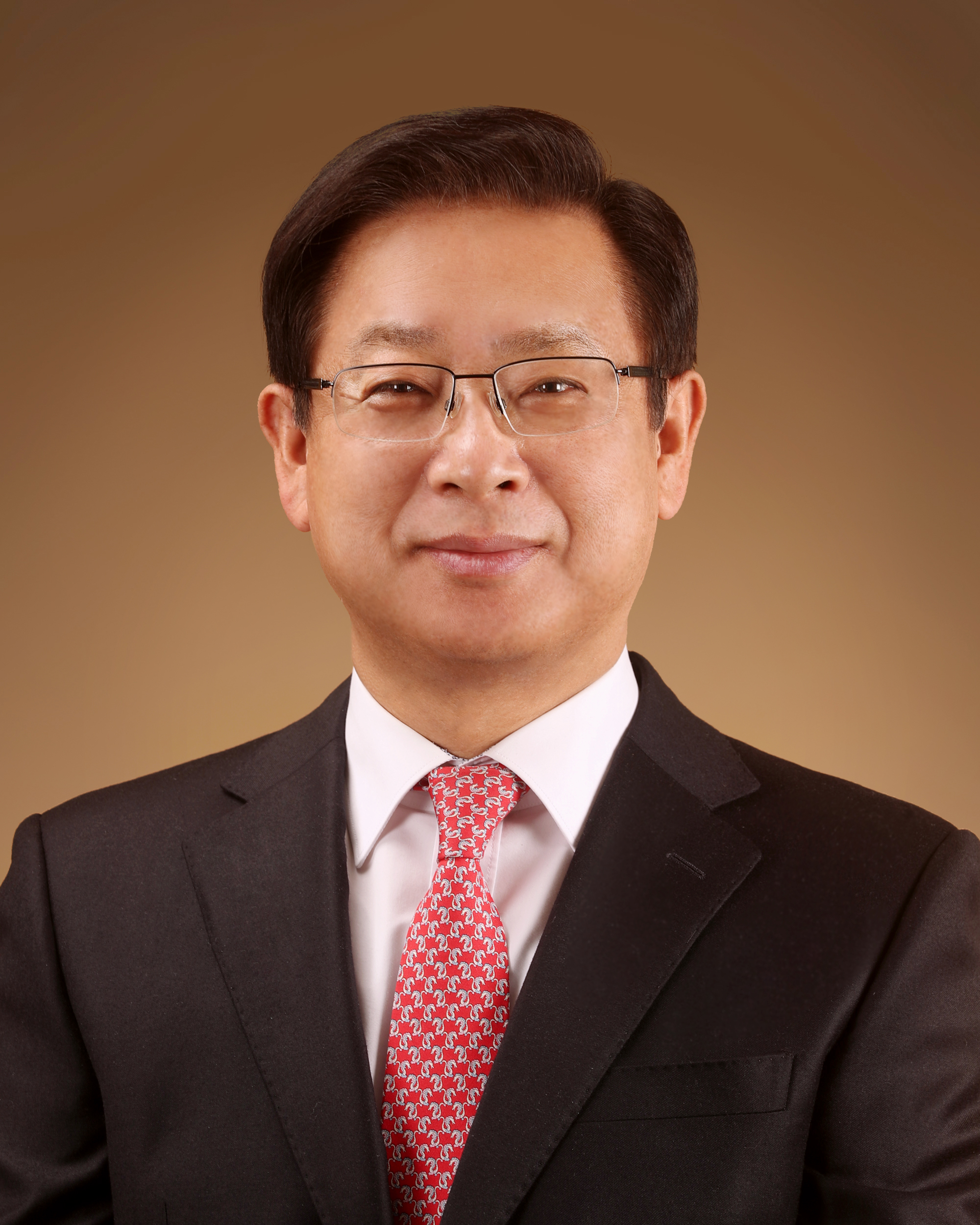 Kwang Hoon Lee